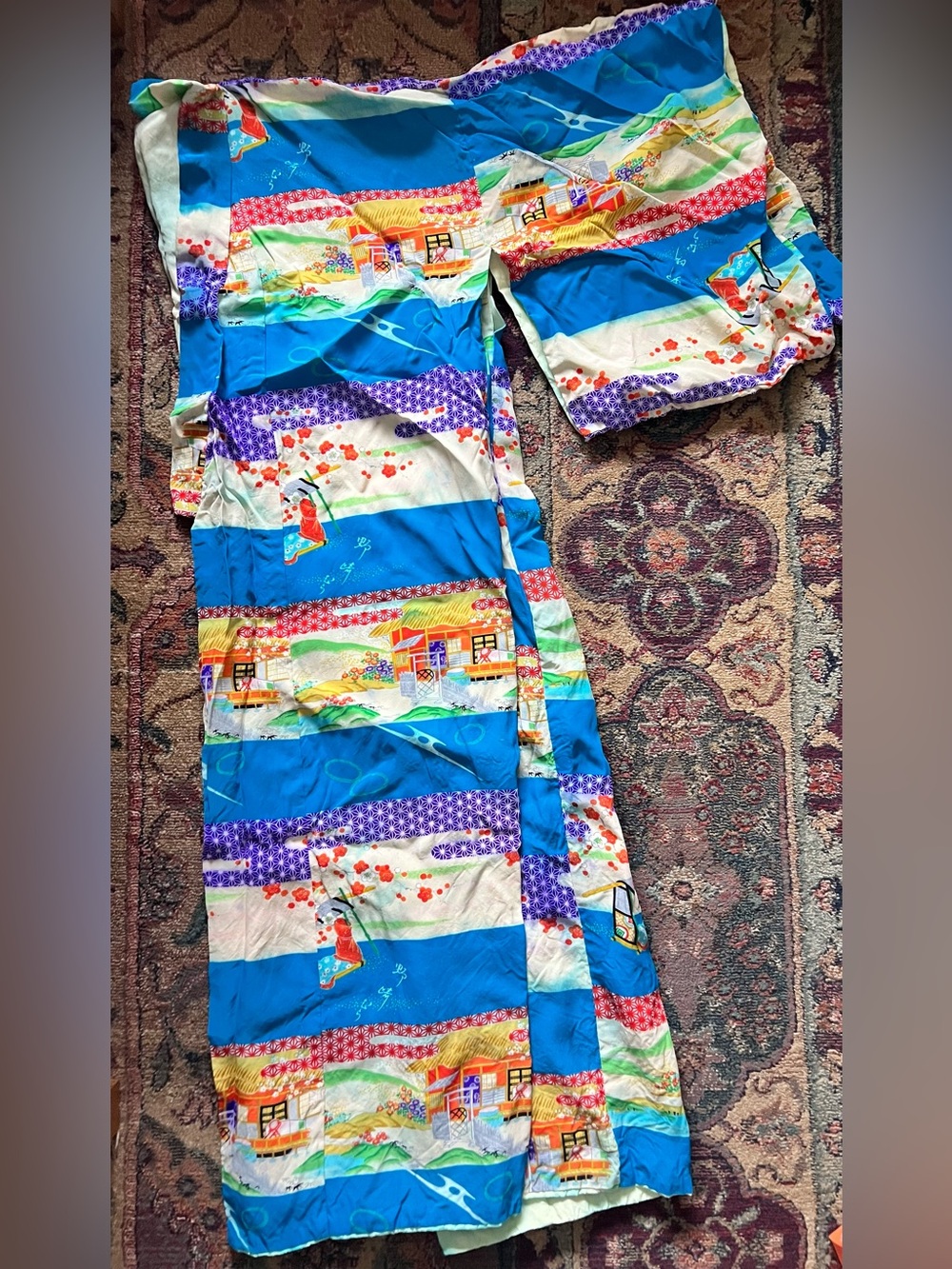 Colorful Kimono Style Robe - Picture 4 of 7